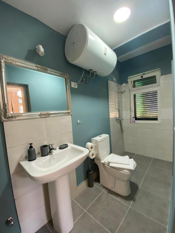 Agroturizem Hotel Vila Franceze Koman Экстерьер фото